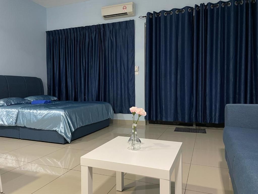 Cozy Studio Unit,Cyberjaya,Wifi, Netflix,Free Parking エクステリア 写真