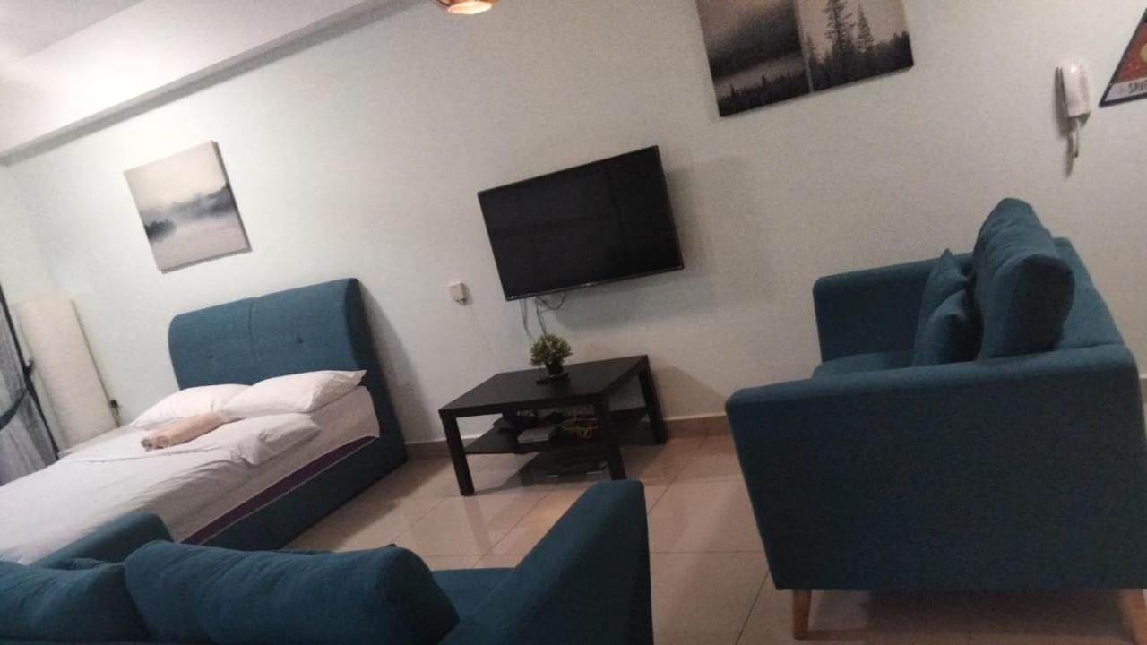 Cozy Studio Unit,Cyberjaya,Wifi, Netflix,Free Parking エクステリア 写真